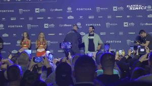 Andrzej Grzebyk z wyjątkową kreacją na ceremonii ważenia. "To miało być zaskoczenie"