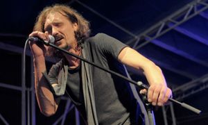 Gienek Loska WALCZY O ŻYCIE."Jest w śpiączce, odżywia się przez sondę"