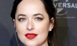 Dakota Johnson gwiazdorzyła na planie nowego "Greya"? "Jamie już z nią nie rozmawia"