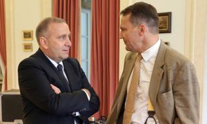 TVP Info ujawnia kolejne nagrania! Sikorski o Schetynie: "Ma KNAJACKI STYL LWOWSKIEGO ŻULIKA"