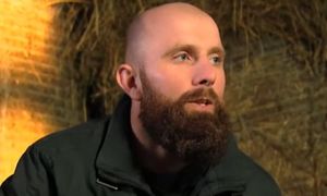 Adam Broj z "Rolnik szuka żony" STRACIŁ GOSPODARSTWO W POŻARZE! Internauci zorganizowali zbiórkę pieniężną