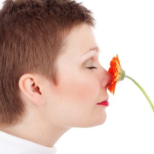 Skuteczne sposoby na zatkany nos u dorosłych i u dzieci