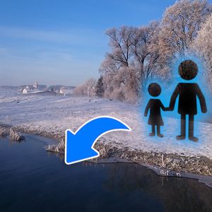 9-lentia Madzia wchodzi do jeziora zimą razem z tatą. Morsują kilka razy w miesiącu