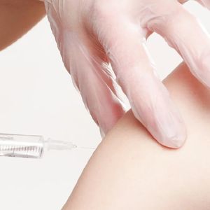 Nowe zasady refundacji szczepionki przeciw HPV dla dzieci już od 1 listopada