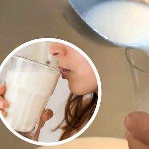Jakie są skutki picia mleka? Te osoby powinny go unikać