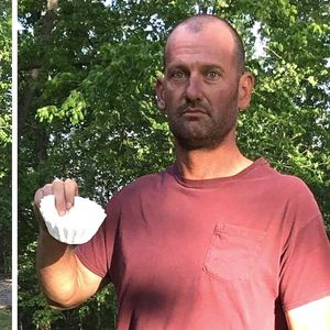 Pozowanie z filtrami pewien mężczyzna potraktował całkiem poważnie i rozbawił tym cały świat!