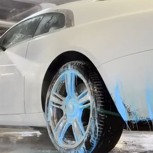 domowa myjnia samochodowa