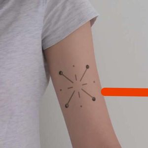 Lekarze nie mogą doczekać się aż ludzie będą mogli robić ten tatuaż. Może uratować życie chorym!