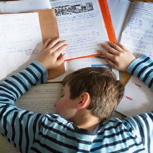 Eksperci nie mają złudzeń: odrabianie pracy domowej niczemu nie służy i nie wpływa na osiągnięcia