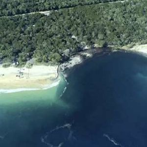 Plaże w Australii są „pożerane” przez ogromne osuwiska, a władze nie są w stanie nic poradzić