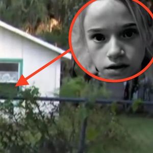 Sąsiedzi zauważyli bladą i chudą twarz dziewczynki w oknie. Policjant dokonał strasznego odkrycia