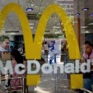 Szokujący wynik badań ekranów dotykowych w McDonald’s: znaleziono bakterie kałowe