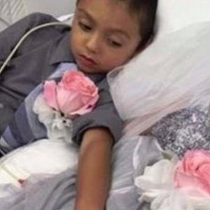 Chora pięciolatka zmarła sześć godzin po swoim ślubie z najlepszym przyjacielem