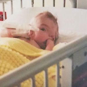 Chłopiec rodzi się z dwiema twarzami. 13 lat później lekarze nie wierzą, że wciąż żyje…