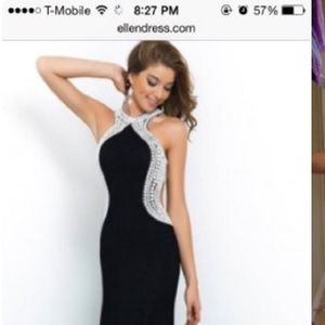15 osób, które podjęły złą decyzję kupując sukienkę przez Internet. Bardzo niefortunne wybory