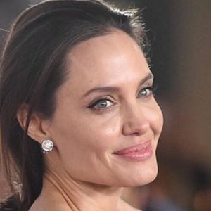 Angelina Jolie bierze 4 ślub! Z niecierpliwością czeka na sfinalizowanie rozwodu z Bradem