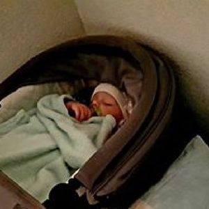 Polska blogerka zabrała 6-miesięczną córeczkę na noc na balkon. To miał być eksperyment