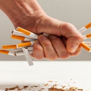 Rzucanie palenia jako postanowienie noworoczne