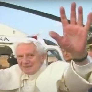Benedykt XVI wiedział o pedofilii w Kościele