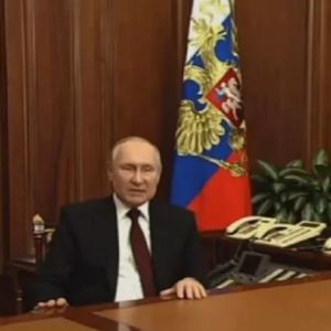Monitor Putina podczas orędzia do narodu