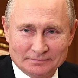 Putin mówi o izolowaniu Rosji