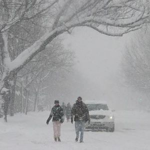 Silne śnieżyce atakują Polskę