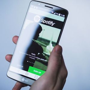 Spotify wprowadza podcasty wideo