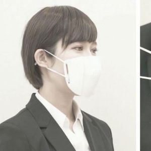 Japońska firma tworzy maskę na twarz, która tłumaczy nasze rozmowy w czasie rzeczywistym