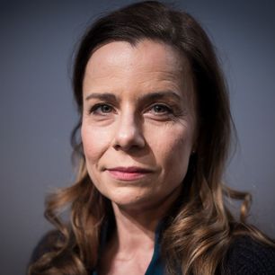 Agata Kulesza przyszła na czerwony dywan w takiej sukience. Fanki: „nie jest to najlepszy look, ale”