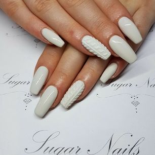 Poznaj najlepsze, wiosenne trendy w manicure!