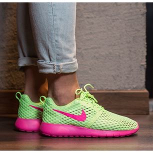 Przecenione damskie buty sportowe