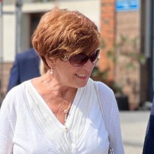 Tak prezentowała się teściowa Katarzyny Zielińskiej w 50. rocznicę ślubu. Spójrzcie na te buty