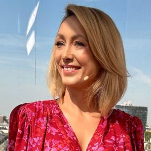 Sukienki na wesele 2023, które są hitem Instagrama. Łączy je obłędny kolor