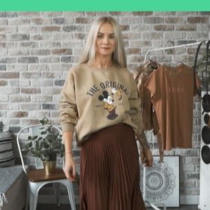 Plisowana spódnica - 3 modne stylizacje na jesień i zimę 2019/2020 [VIDEO]