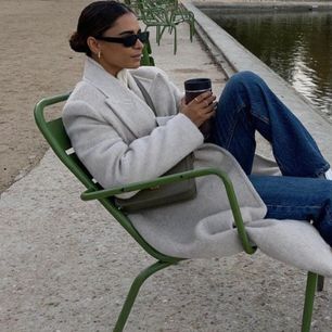 Modne sneakersy na wiosnę 2023. Sześć modeli, w których wygodnie i w dobrym stylu przechodzimy cały sezon