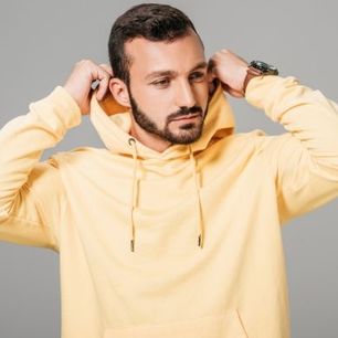 Bluzy męskie na sezon jesień-zima 2019/2020 - te modele to HIT!