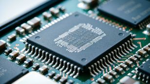 Apple wykupuje najważniejsze części. Konkurencja zostaje z niczym