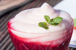 Deser z PRL-u w wersji premium. Już po pierwszej łyżeczce będziesz się rozpływać