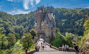 Zamek Eltz w Niemczech — jeden z najpiękniejszych zamków w Europie
