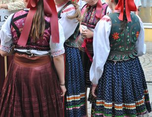Garncarstwo z Chałupek i język łemkowski na liście dziedzictwa kulturowego