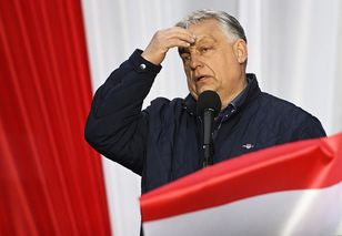 Najsłynniejszy tropiciel korupcji na Węgrzech dla WP: Orbán gra w rosyjską ruletkę