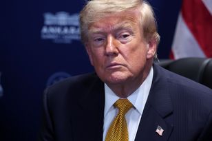 Giełdy w dół: Trump zerwał wstępne porozumienie z Iranem
