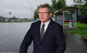 Bosacki o aferze powodziowej. "Służby się tym zajmują"