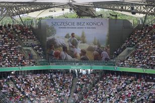 125 tys. Świadków Jehowy na kongresach w Polsce, delegaci z 20 krajów