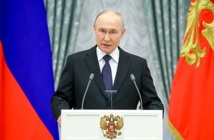 Putin zwrócił się do ukraińskich żołnierzy. Odczytał to z kartki