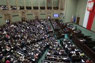 PSL bez większości dla zmian w kadencyjności. Projekt utknął w Sejmie