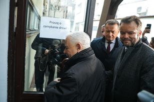 O tym dyskutowali w PiS. Rzecznik partii odsłonił kulisy posiedzenia