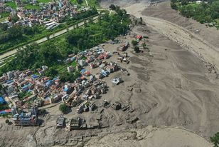 Powódź w Nepalu. MSZ przekazało, co z Polakami