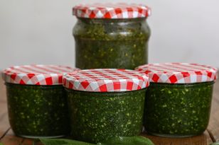 To najzdrowsza roślina rosnąca wiosną w Polsce. Tak będziesz mógł cieszyć się nią cały rok