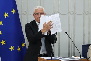 Senat odrzucił wniosek o uchylenie immunitetu senatora Tyszkiewicza